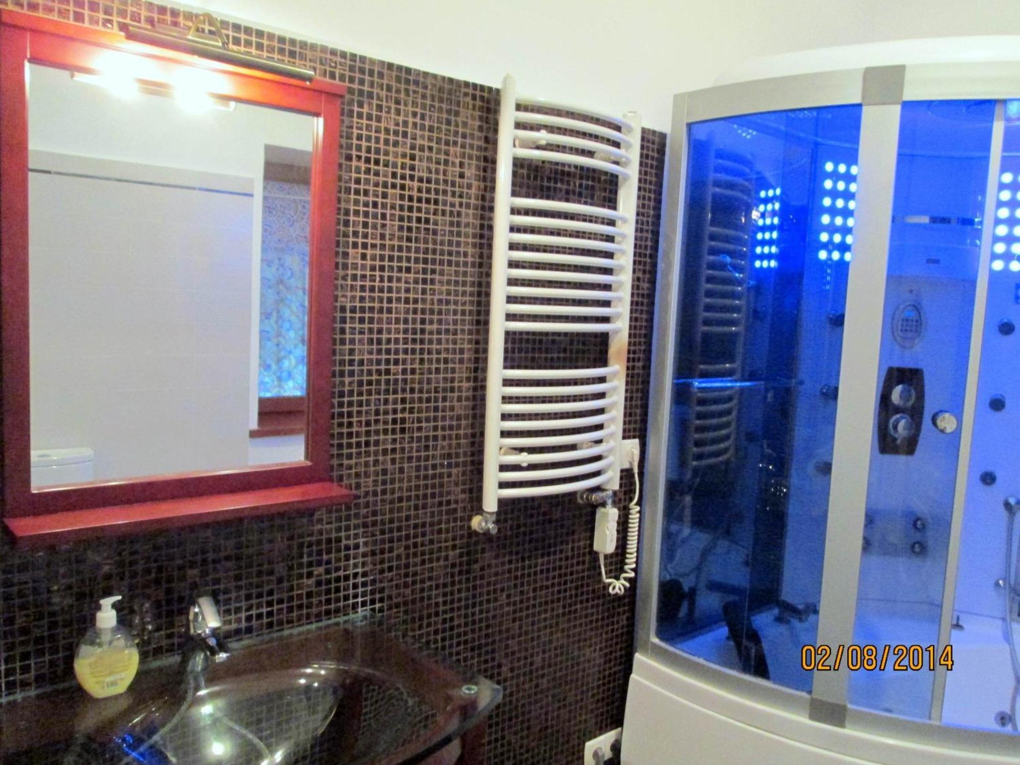 Apartment In The Centre Of Lviv Bagian luar foto